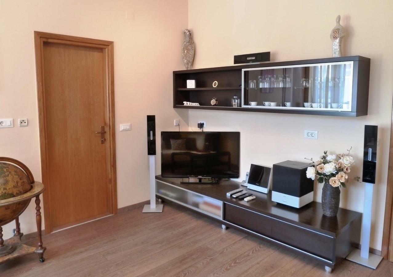 Nice Apartment & Room In ซัฟทัท ภายนอก รูปภาพ